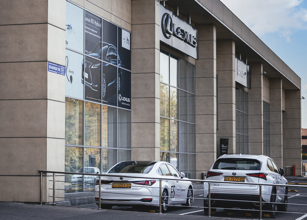 АВТОСАЛОН LEXUS ALMATY